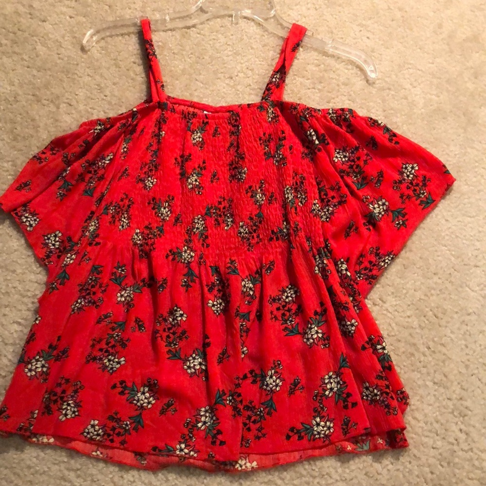 Off the shoulder summer shirt